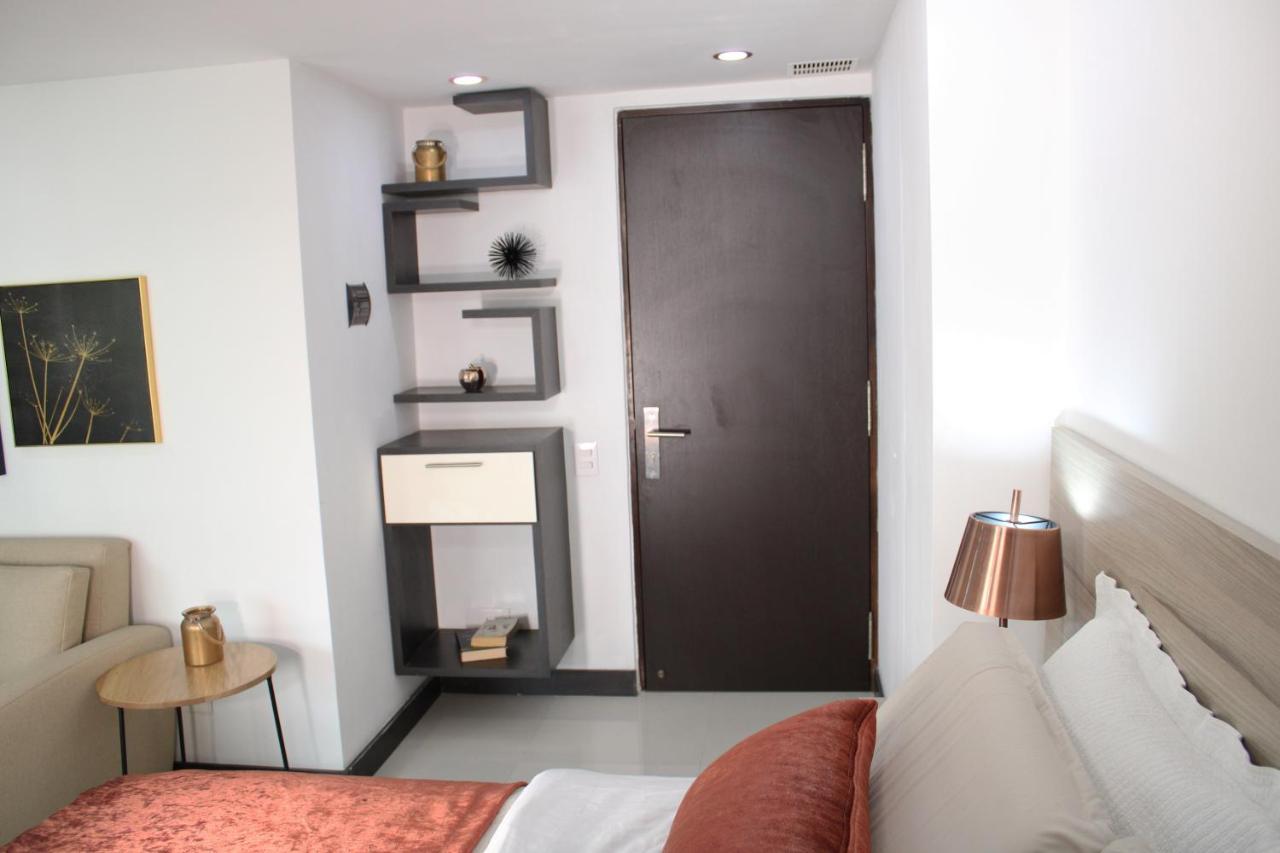 Loft Moderno En El Poblado Con Vista Y Parqueadero Mio Lofts Apartman Medellín Kültér fotó